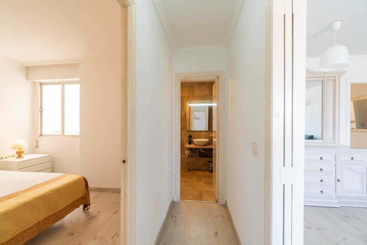 Appartamento a Punta Prima, Alicante, Spagna 2 camere da letto, 73 mq. N° 192480