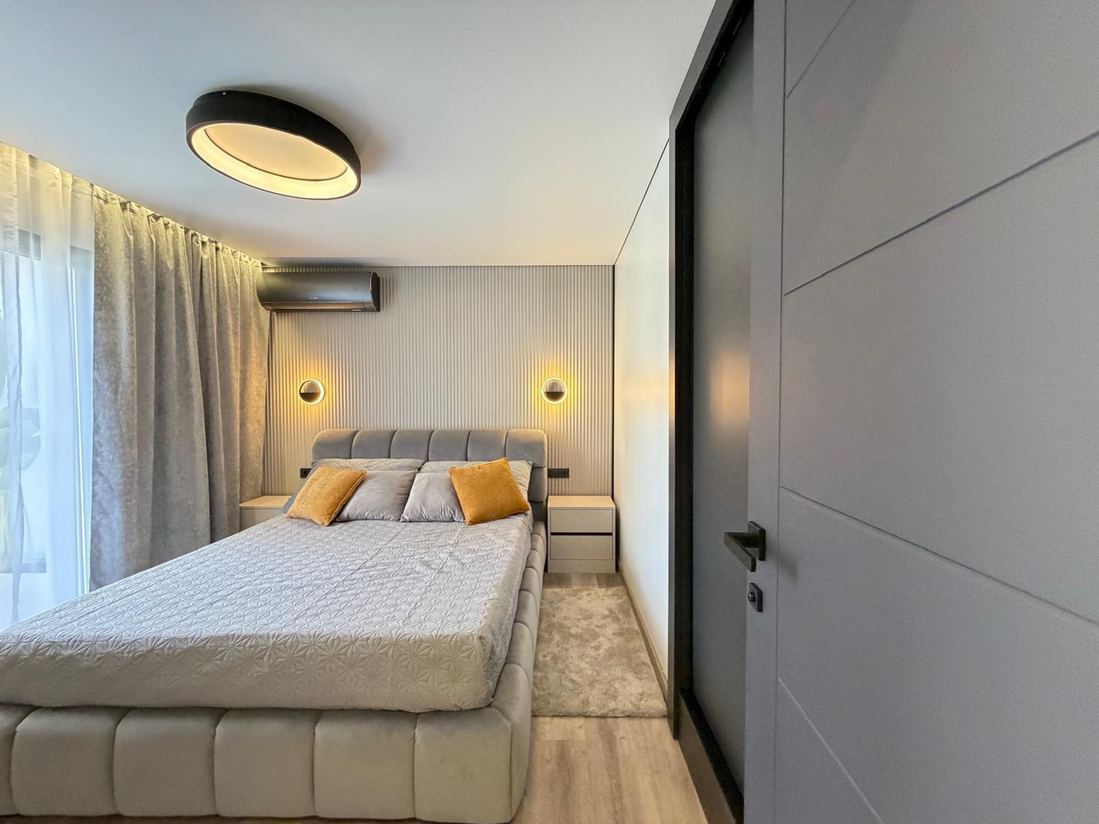 Villa a Torrevieja, Alicante, Spagna 4 camere da letto, 103 mq. N° 193306