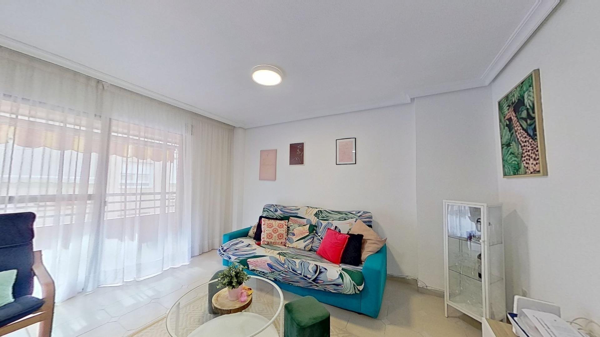 Wohnung in Torrevieja, Alicante, Spanien 4 Schlafzimmer, 117 m2 Nr. 182714