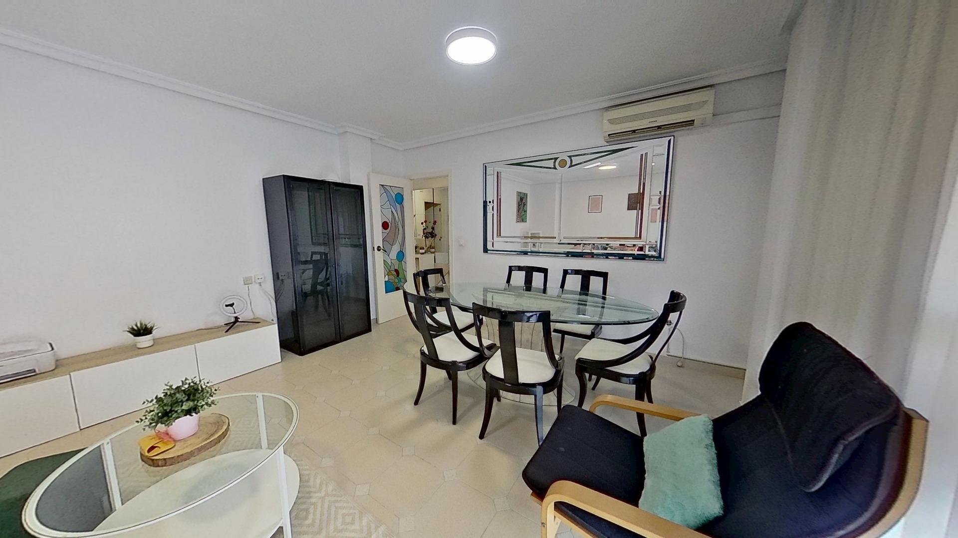 Wohnung in Torrevieja, Alicante, Spanien 4 Schlafzimmer, 117 m2 Nr. 182714