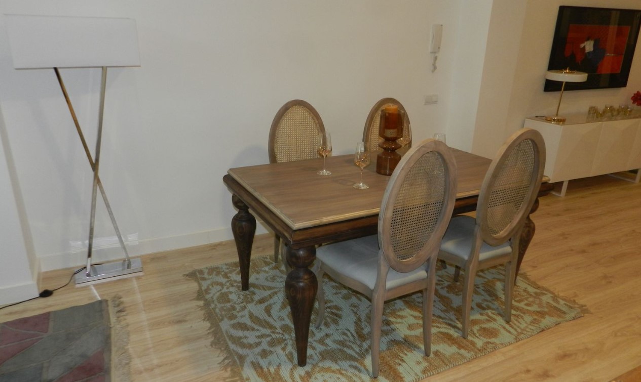 Appartamento a Madrid, Spagna 3 camere da letto, 130 mq. N° 58458