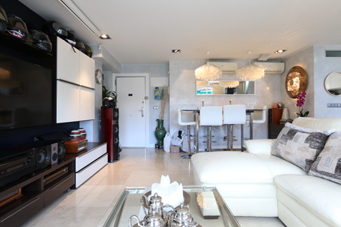 Apartment in Madrid, Spain 2 bedrooms, 84 sq.m. No. 58456