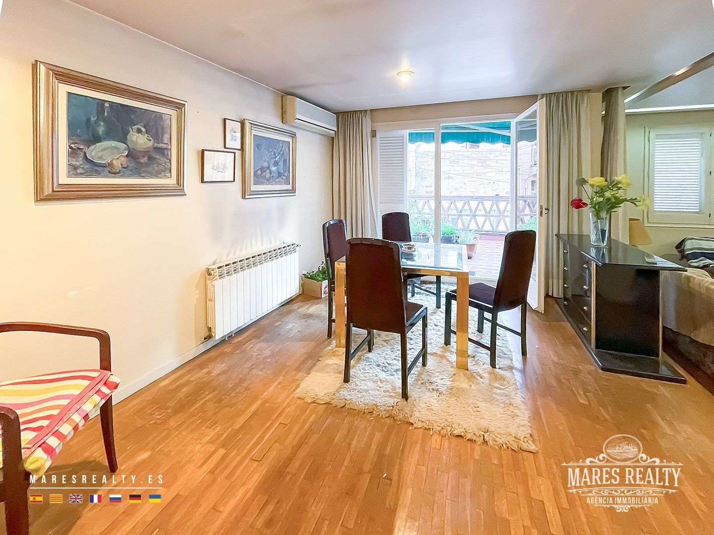 Commercial property in Calella, Barcelona, Spain 4 rooms, 800 sq.m. No. 97895