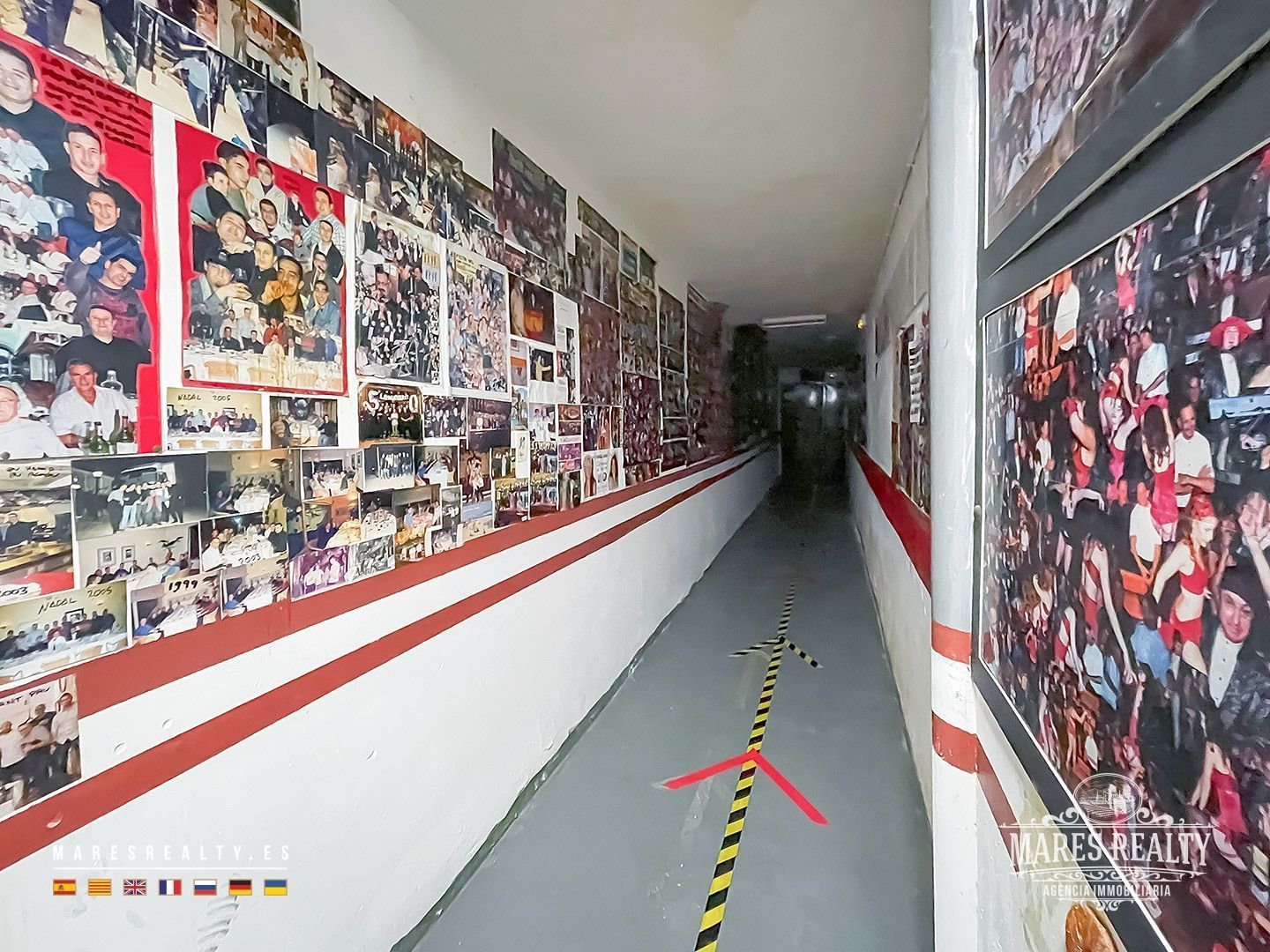 Commercial property in Calella, Barcelona, Spain 4 rooms, 800 sq.m. No. 97895