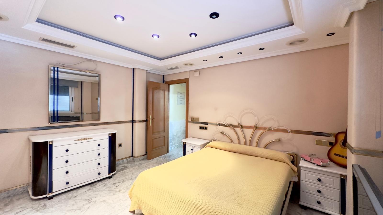 Wohnung in Torrevieja, Alicante, Spanien 2 Schlafzimmer, 195 m2 Nr. 155630
