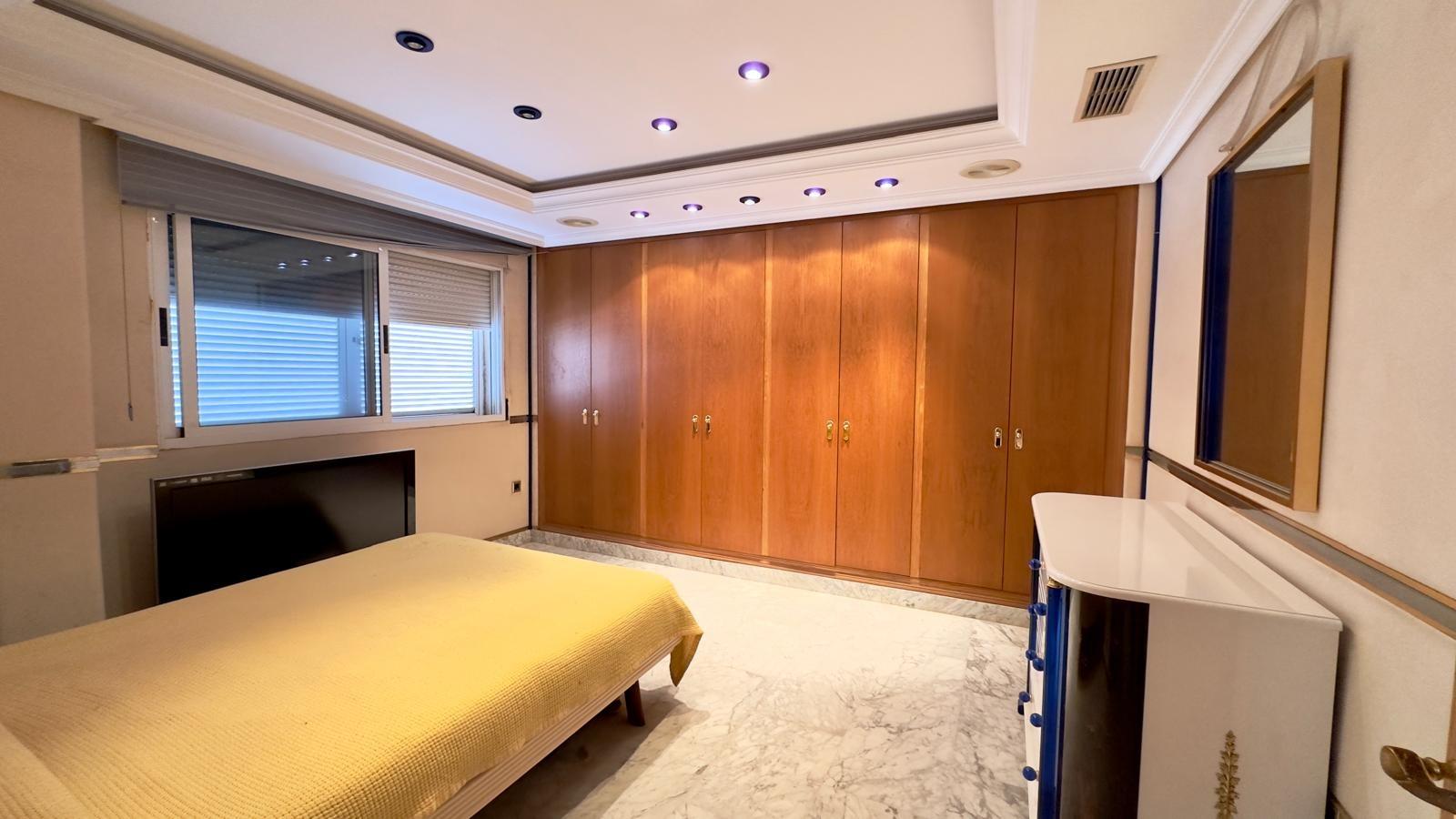 Wohnung in Torrevieja, Alicante, Spanien 2 Schlafzimmer, 195 m2 Nr. 155630