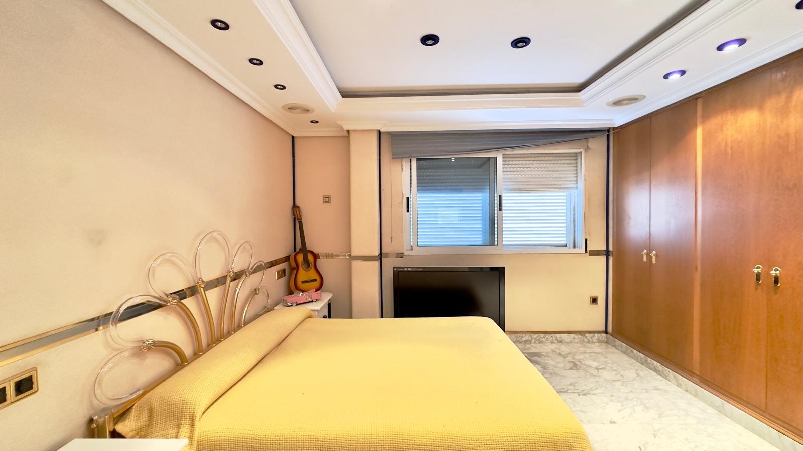 Wohnung in Torrevieja, Alicante, Spanien 2 Schlafzimmer, 195 m2 Nr. 155630