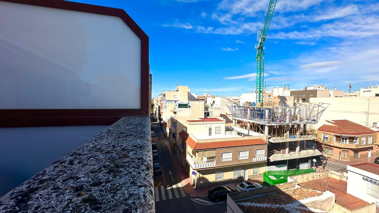 Wohnung in Torrevieja, Alicante, Spanien 2 Schlafzimmer, 98 m2 Nr. 155632