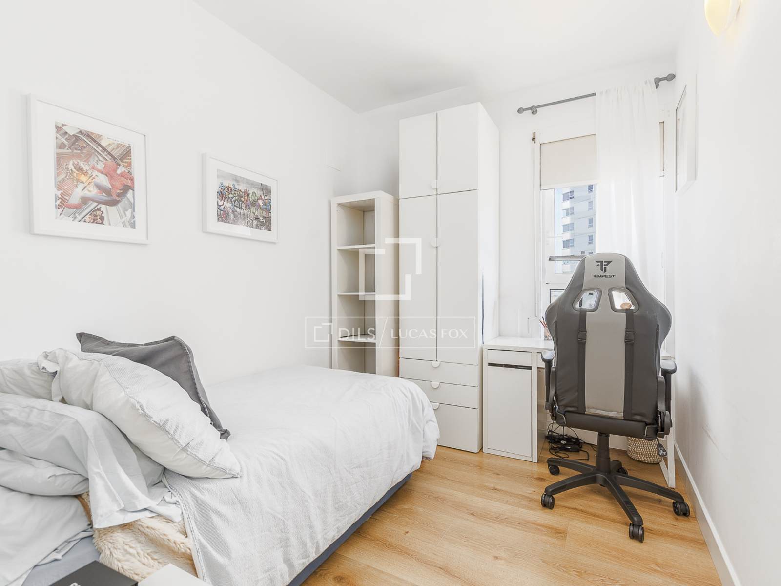 Apartamento en Barcelona, España 3 dormitorios, 97 m2 No. 168944
