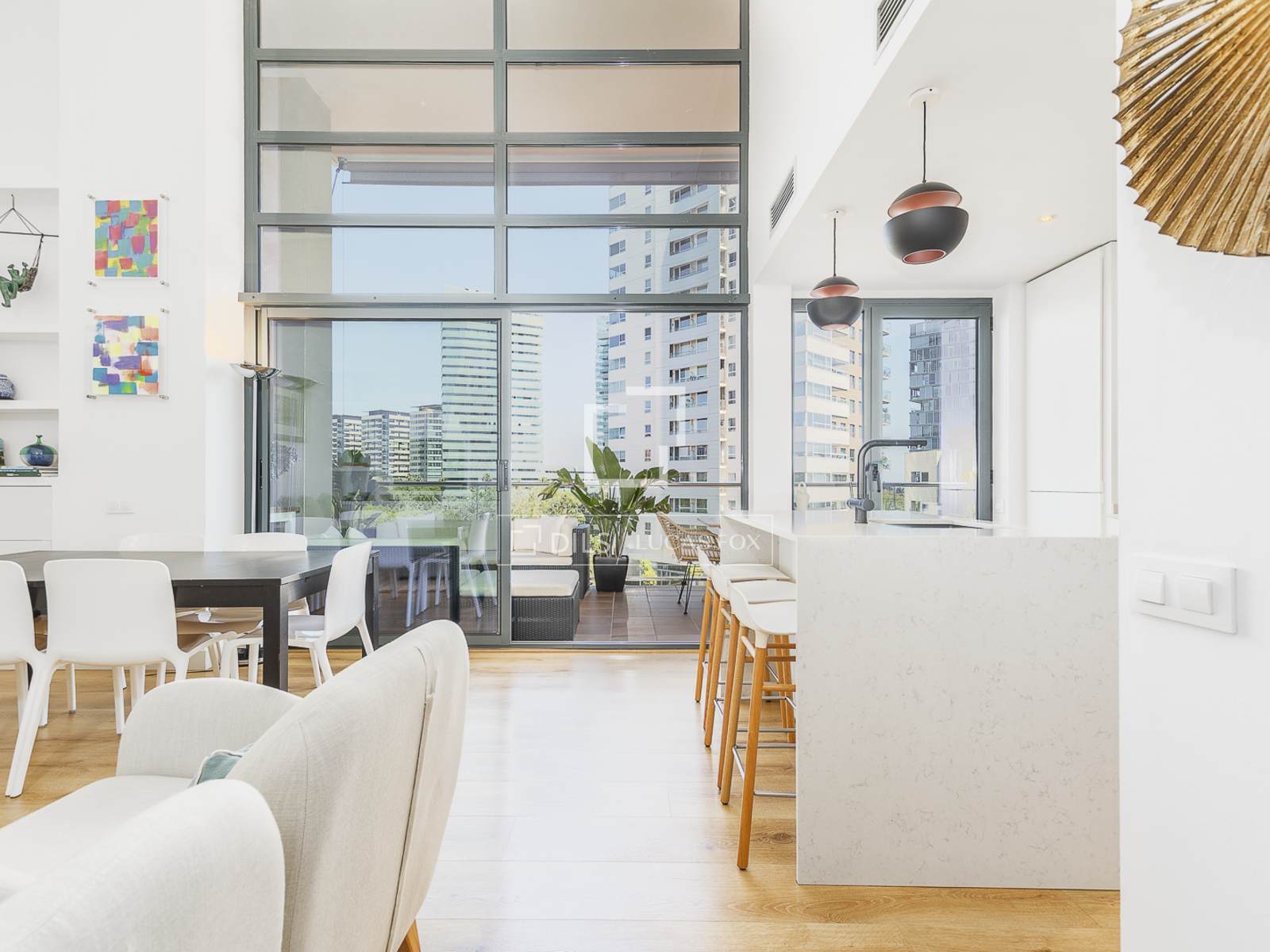 Apartamento en Barcelona, España 3 dormitorios, 97 m2 No. 168944