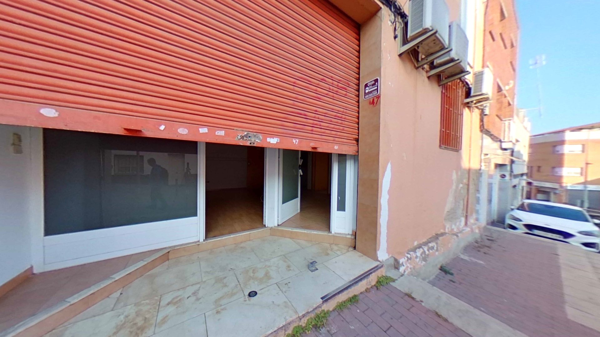 Liikekiinteistö Sabadell, Barcelona, Espanja 146 m2 No. 191096