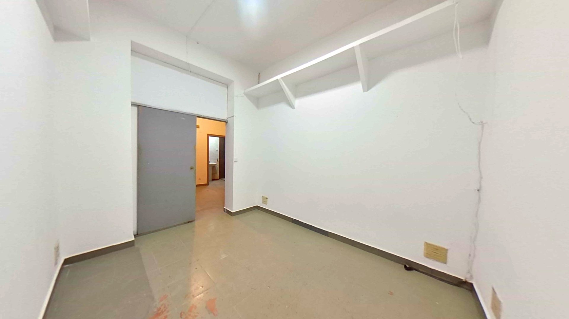 Liikekiinteistö Sabadell, Barcelona, Espanja 146 m2 No. 191096