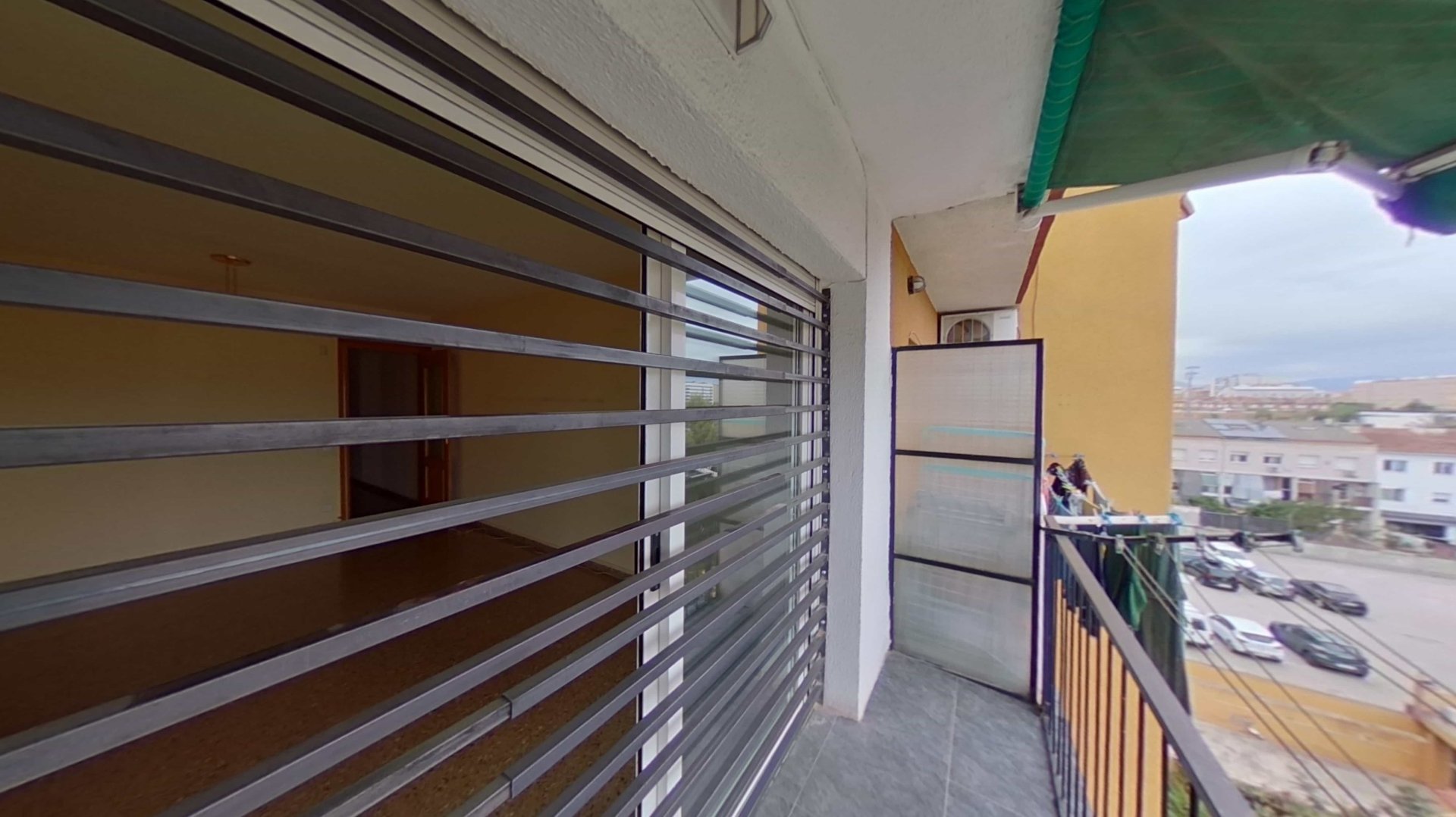 Dzīvoklis Barbera Del Valles, Barcelona, Spānijā 3 istabas, 71 m2 Nr. 191098