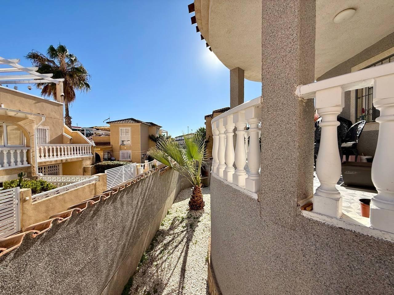 Villa in Playa Flamenca II, Alicante, Spain 4 bedrooms, 191 sq.m. No. 144516