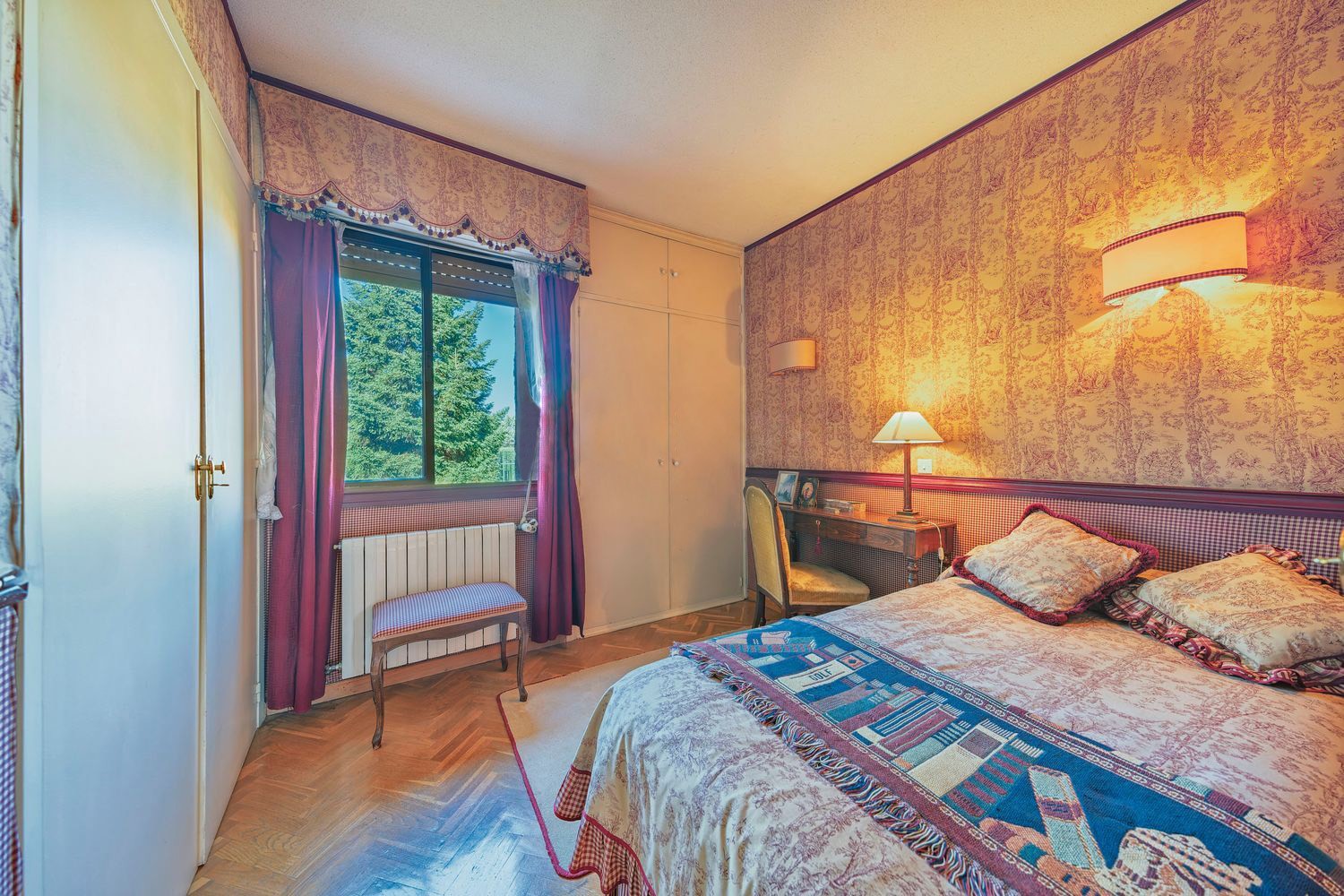 Paritalo Madrid, Espanja 3 makuuhuonetta, 210 m2 No. 143125