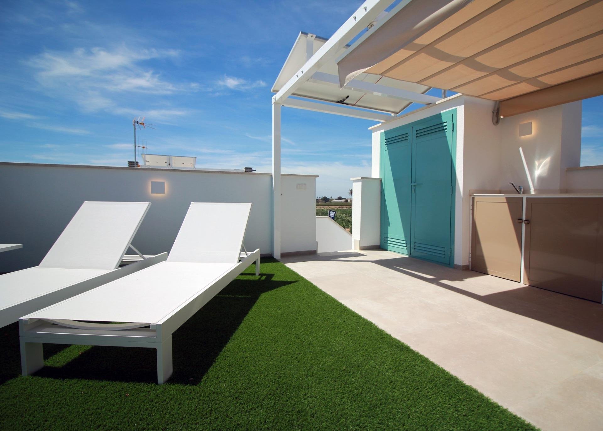 Bungalow i Pilar de la Horadada, Alicante, Spanien 2 sovrum, 68 kvm. Nr. 143121