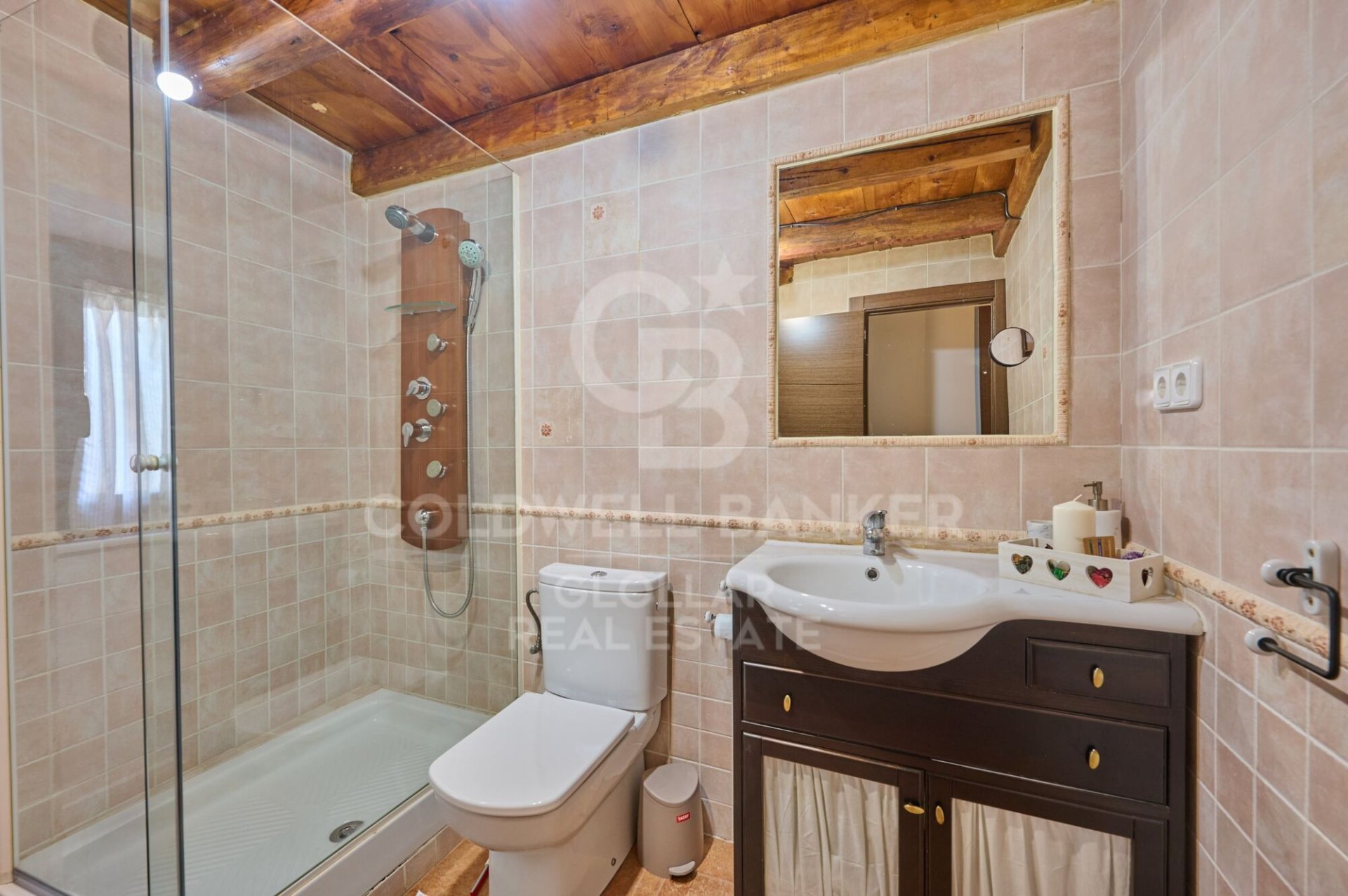 Villa en España 2 dormitorios, 66 m2 No. 186207