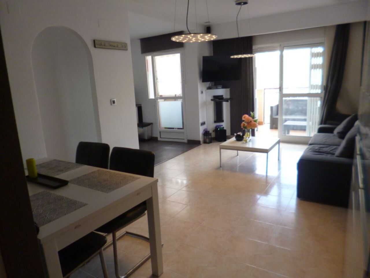 Wohnung in Alicante, Spanien 3 Schlafzimmer,  Nr. 137993