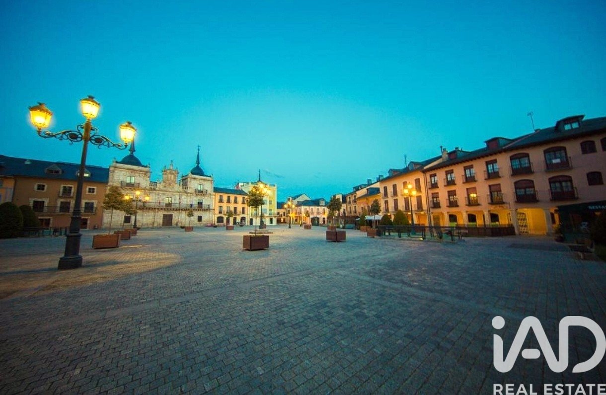 Albergo a Ponferrada, Leon, Spagna 34 camere da letto, 2800 mq. N° 172212