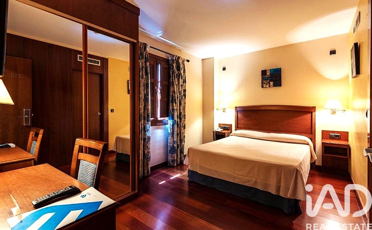 Albergo a Ponferrada, Leon, Spagna 34 camere da letto, 2800 mq. N° 172212