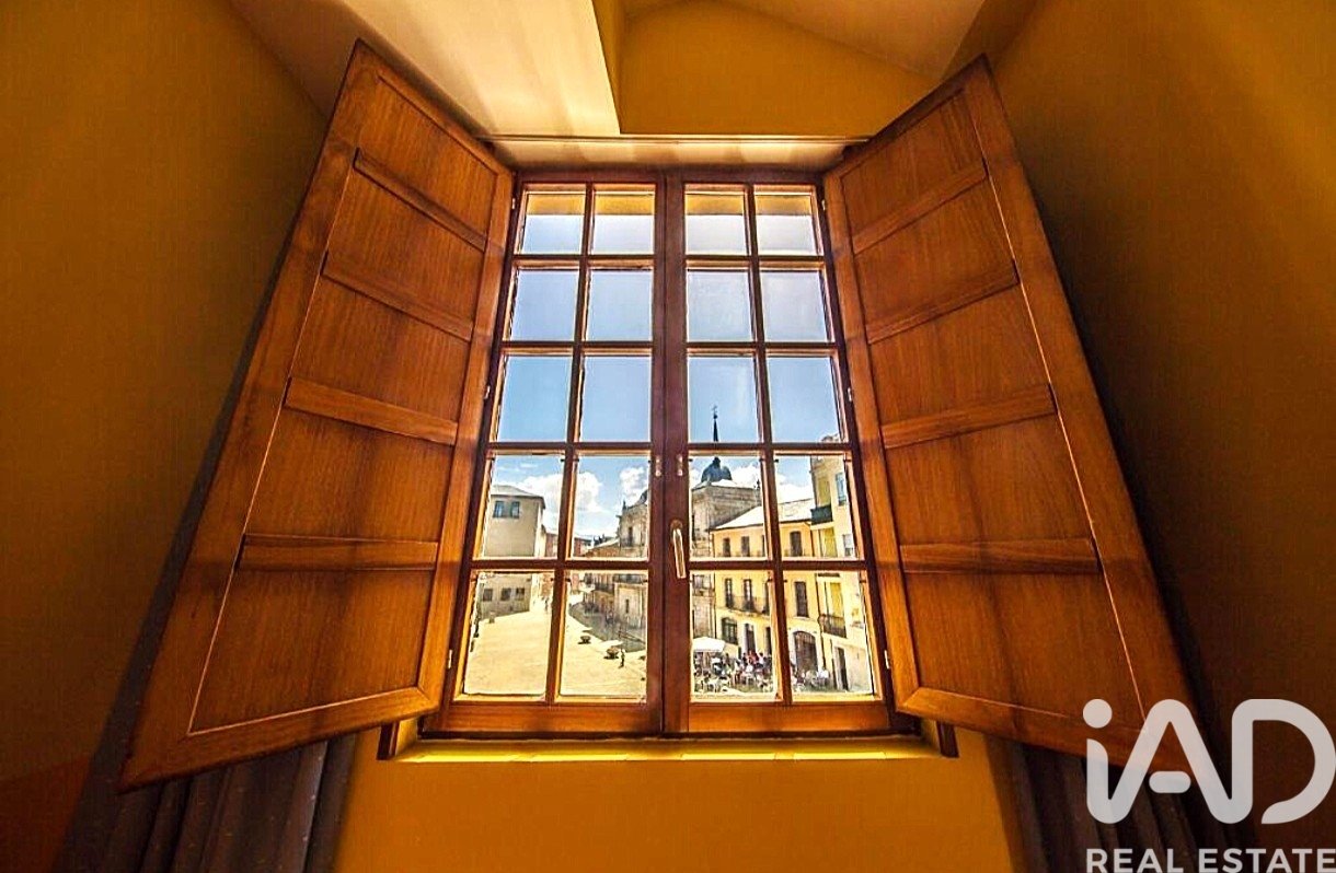 Albergo a Ponferrada, Leon, Spagna 34 camere da letto, 2800 mq. N° 172212