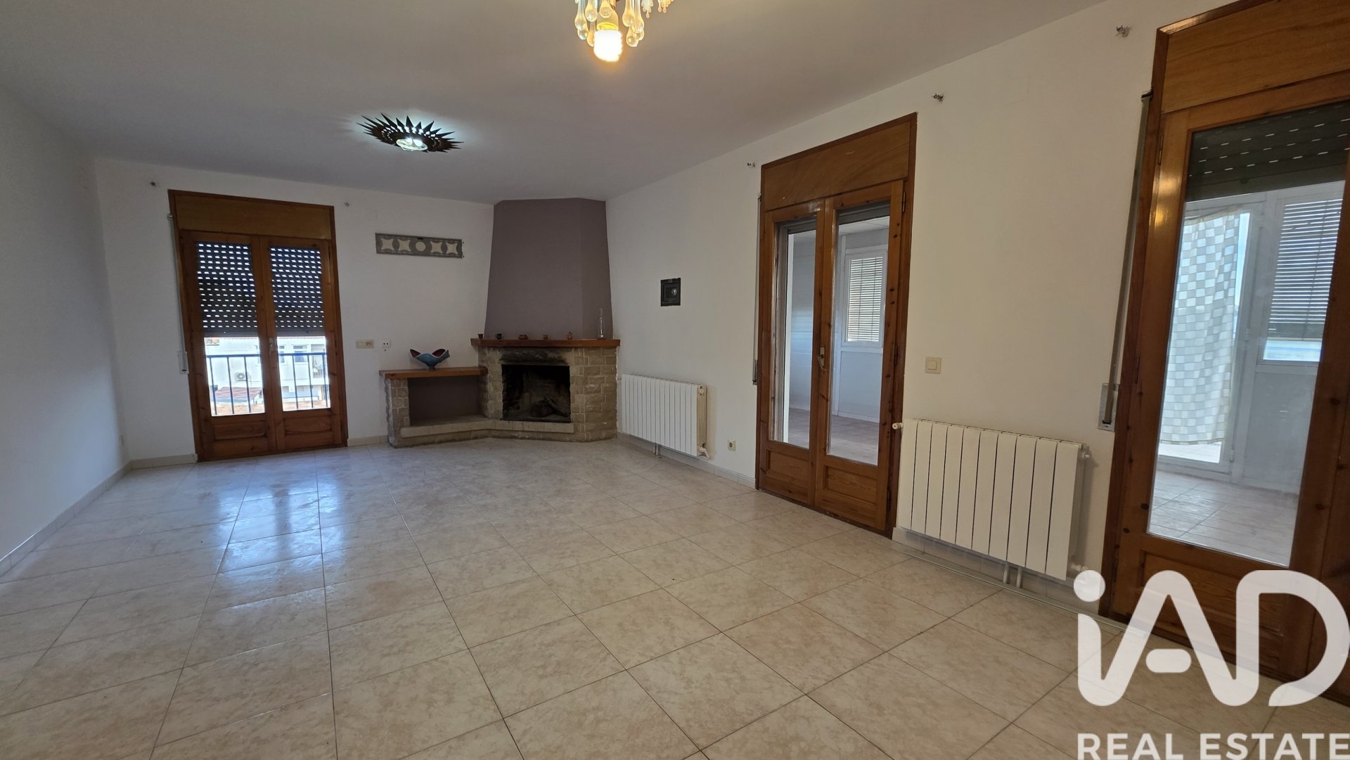 Casa a Vallfogona de Balaguer, Lleida, Spagna 4 camere da letto, 371 mq. N° 173207