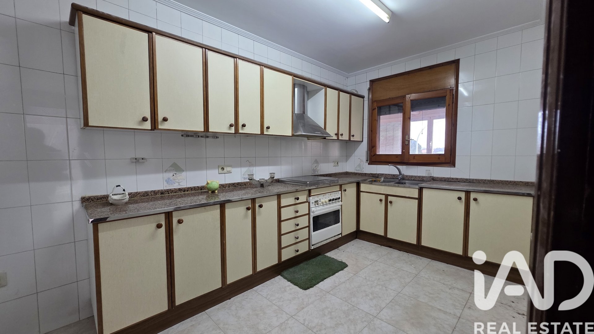 Casa a Vallfogona de Balaguer, Lleida, Spagna 4 camere da letto, 371 mq. N° 173207