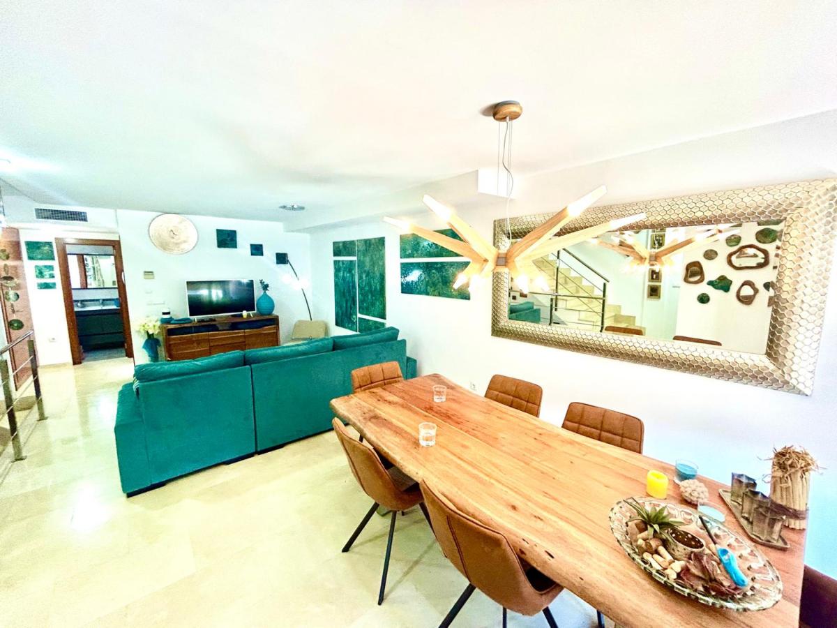 Townhouse in Calpe, Alicante, Spain 3 bedrooms, 234 sq.m. No. 113019