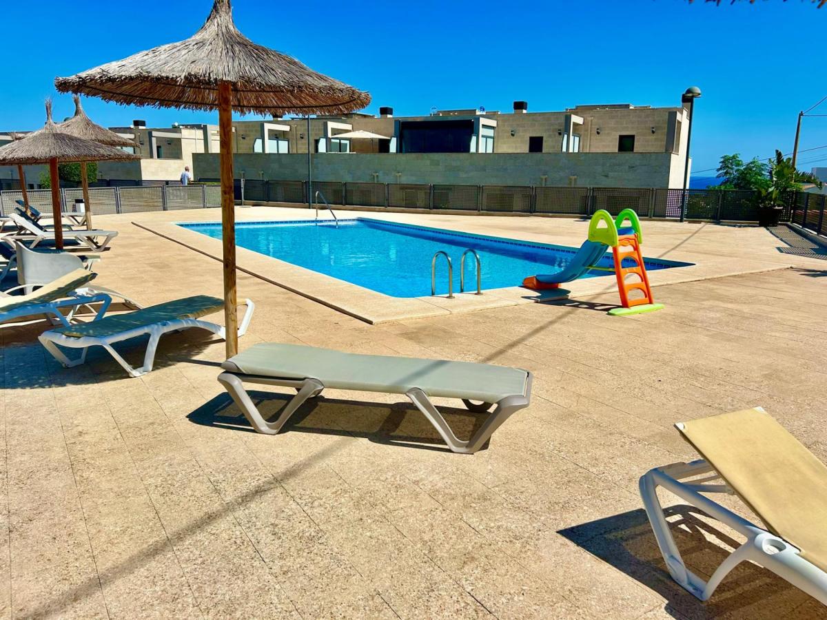 Townhouse in Calpe, Alicante, Spain 3 bedrooms, 234 sq.m. No. 113019