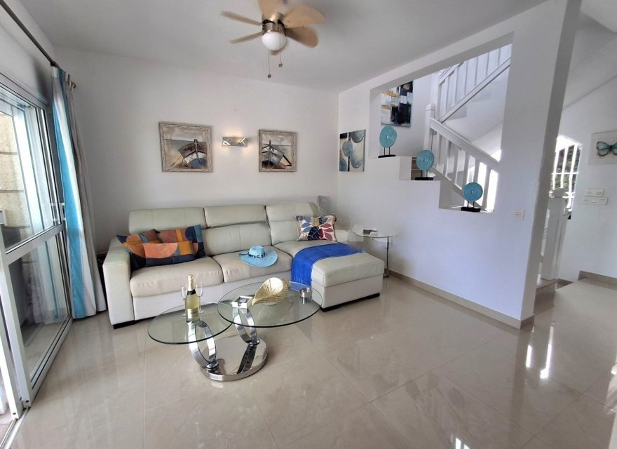 Villa a Tenerife, Spagna 4 camere da letto, 173 mq. N° 195208