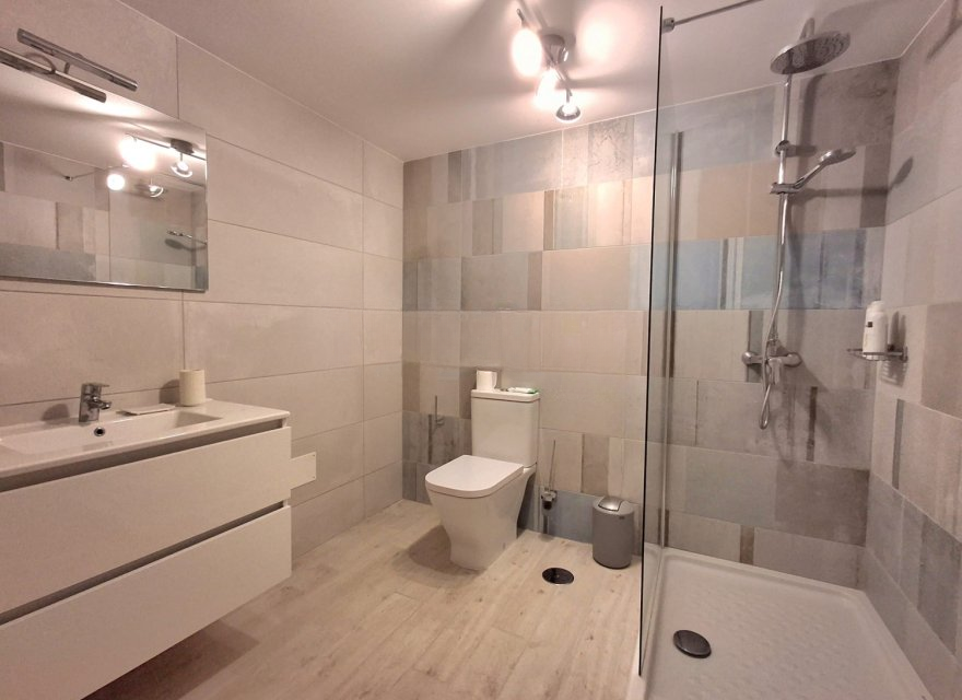 Villa a Tenerife, Spagna 4 camere da letto, 173 mq. N° 195208