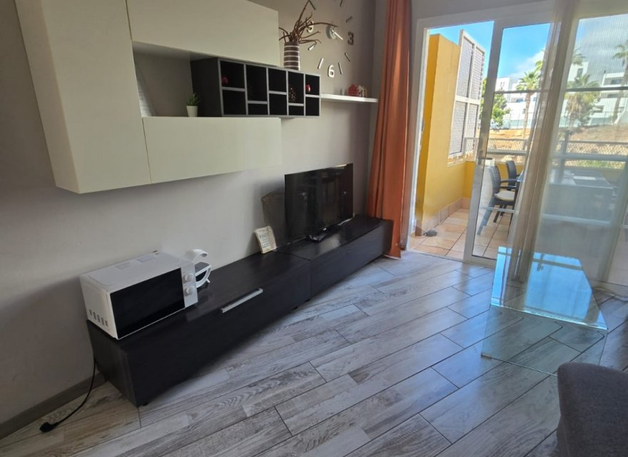 Appartamento a Tenerife, Spagna 1 camera da letto, 55 mq. N° 195205