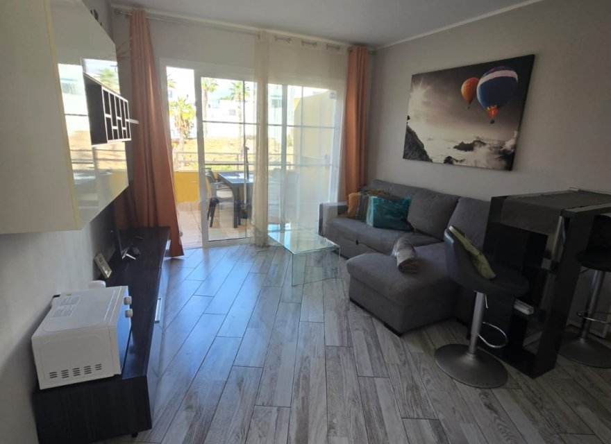 Appartamento a Tenerife, Spagna 1 camera da letto, 55 mq. N° 195205
