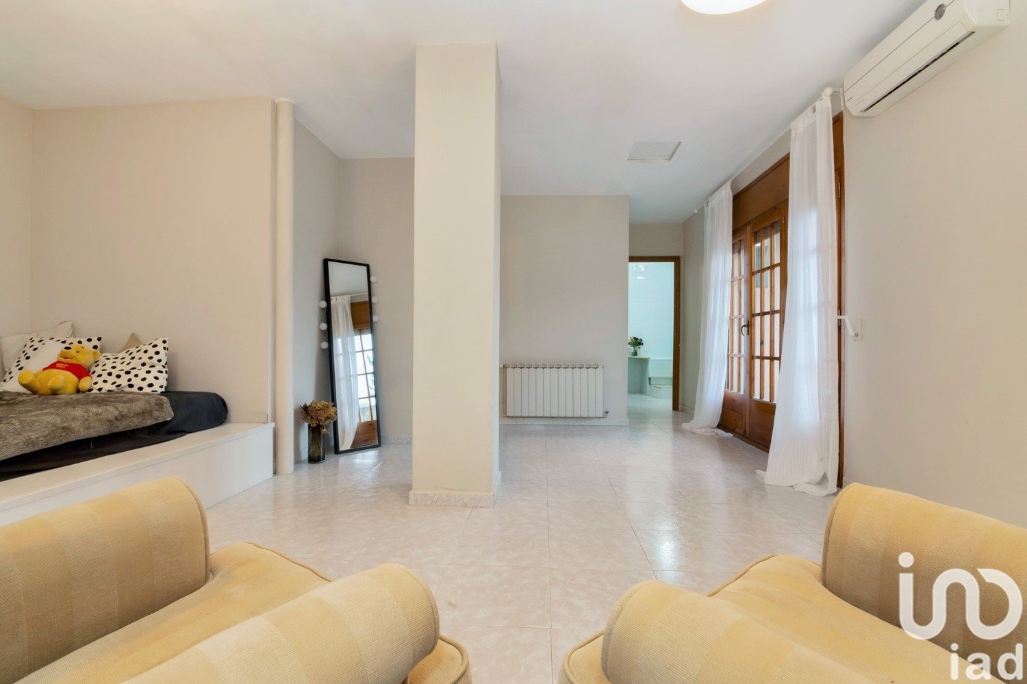 House à Sant Cugat Del Valles, Barcelona, Espagne 6 chambres, 460 m2 No. 153853