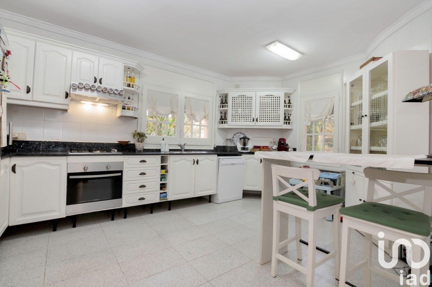 House à Sant Cugat Del Valles, Barcelona, Espagne 6 chambres, 460 m2 No. 153853