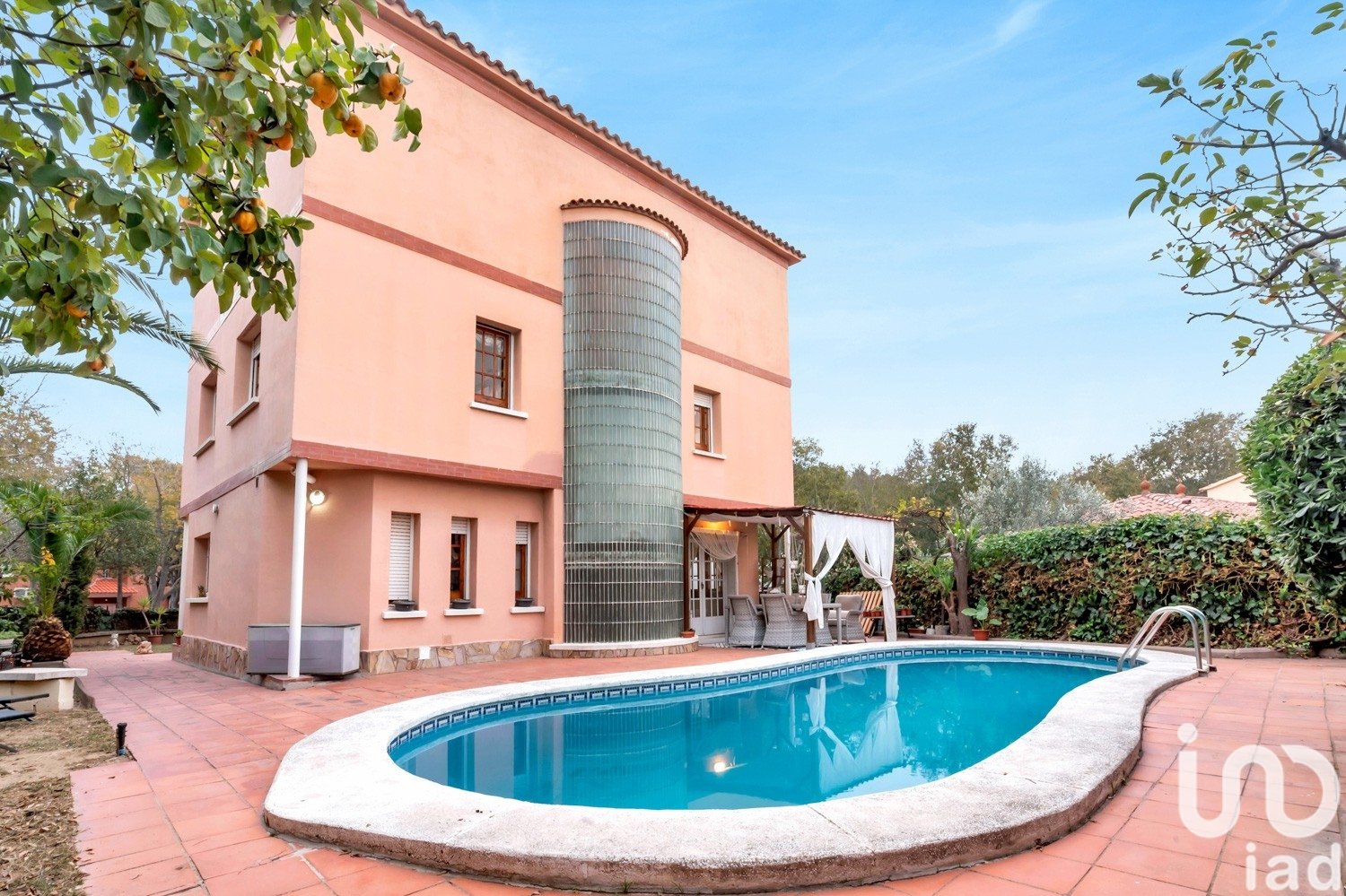 House à Sant Cugat Del Valles, Barcelona, Espagne 6 chambres, 460 m2 No. 153853