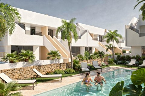 Bungalow i Pilar de la Horadada, Alicante, Spanien 2 sovrum, 80 kvm. Nr. 192036