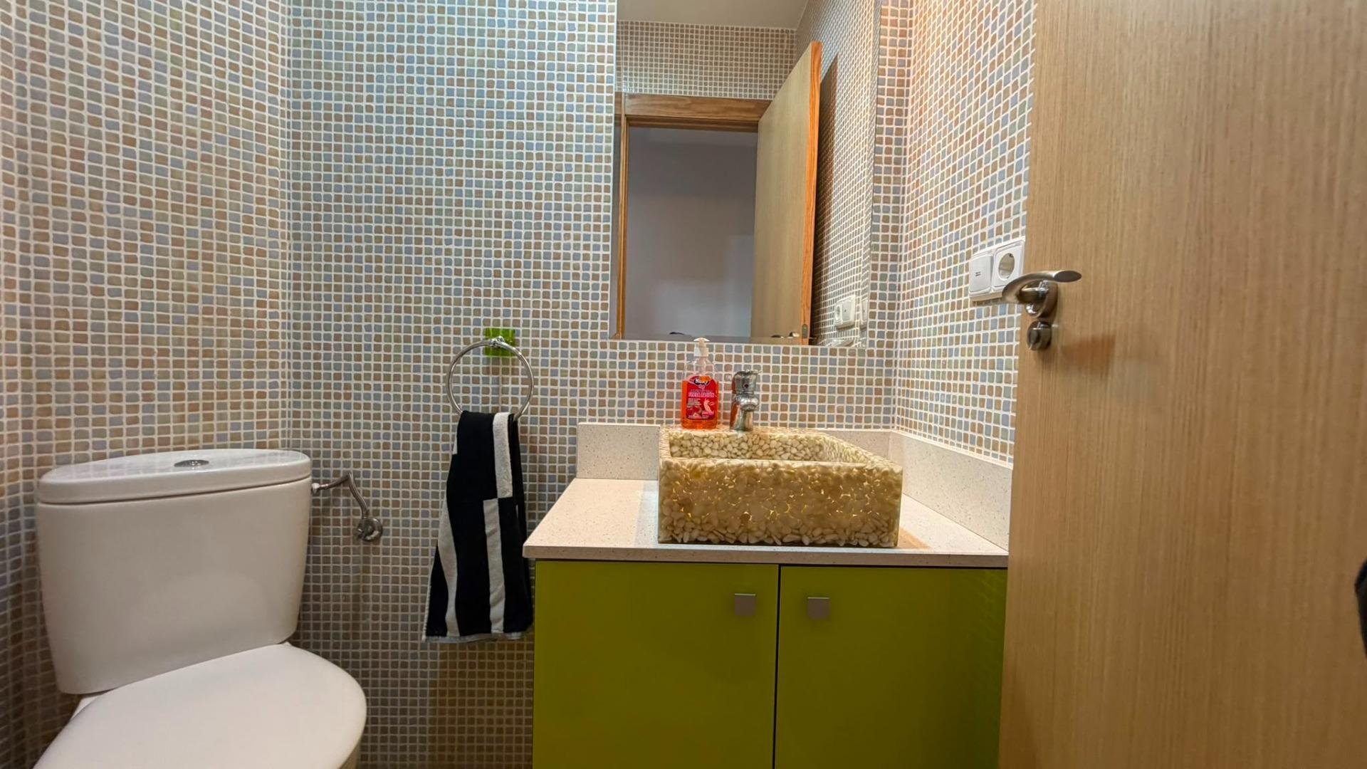 Villetta a schiera a Torrevieja, Alicante, Spagna 3 camere da letto, 113 mq. N° 192032