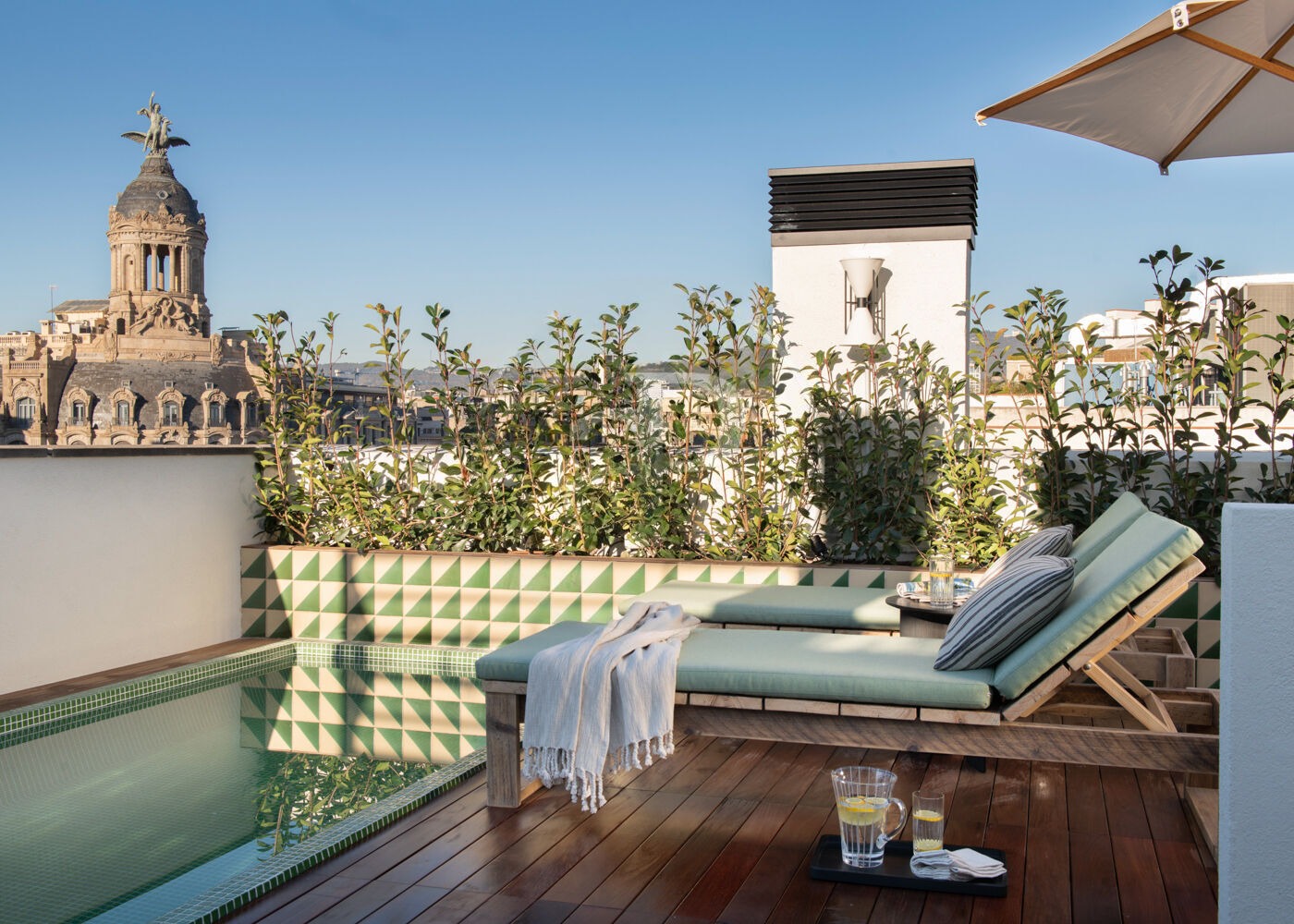 Apartment in Barcelona, Spain 3 bedrooms,  No. 141041