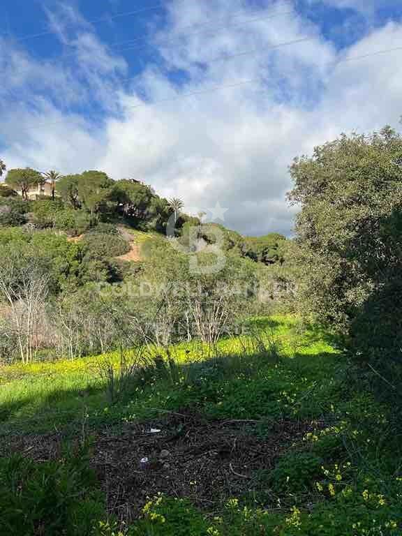 Land plot in Marbella, Malaga, Spain 1092 sq.m. No. 159740