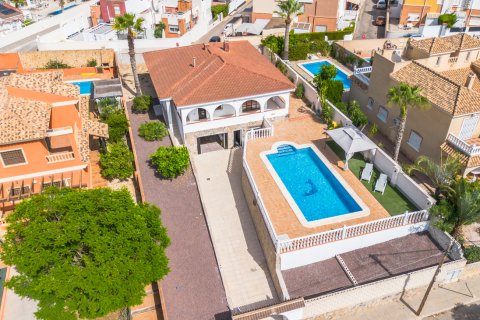 Villa en Los Balcones, Alicante, España 5 dormitorios, 223 m2 No. 194232