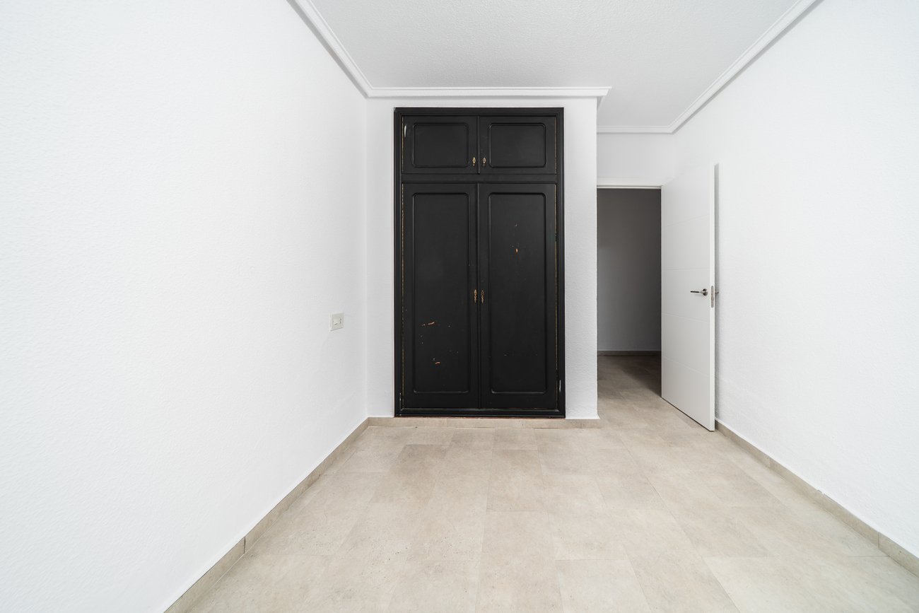 Villa in Los Balcones, Alicante, Spain 5 bedrooms, 223 sq.m. No. 194232