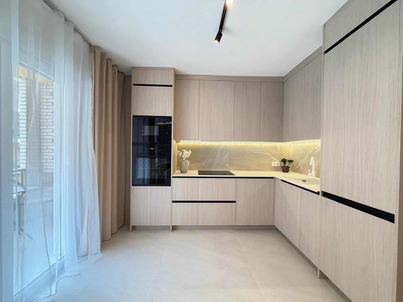 Wohnung in Torrevieja, Alicante, Spanien 4 Schlafzimmer, 107 m2 Nr. 194230