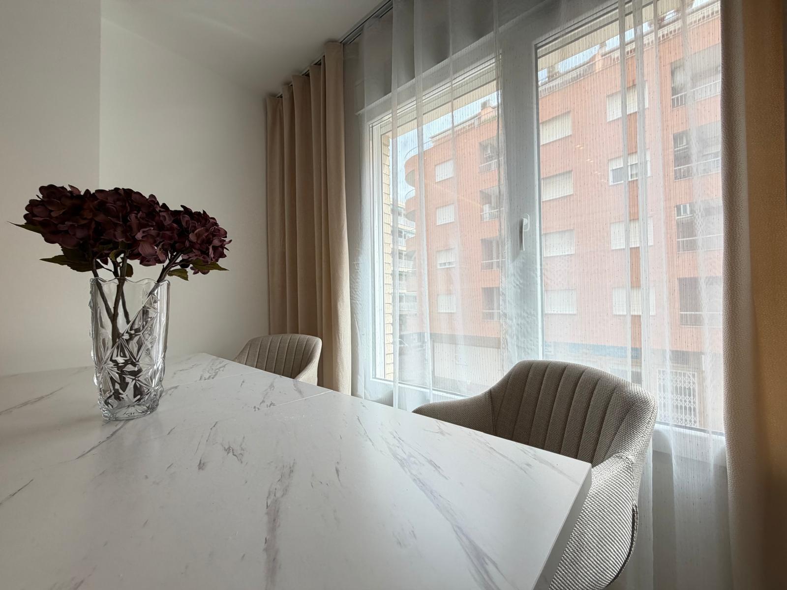 Wohnung in Torrevieja, Alicante, Spanien 4 Schlafzimmer, 107 m2 Nr. 194230