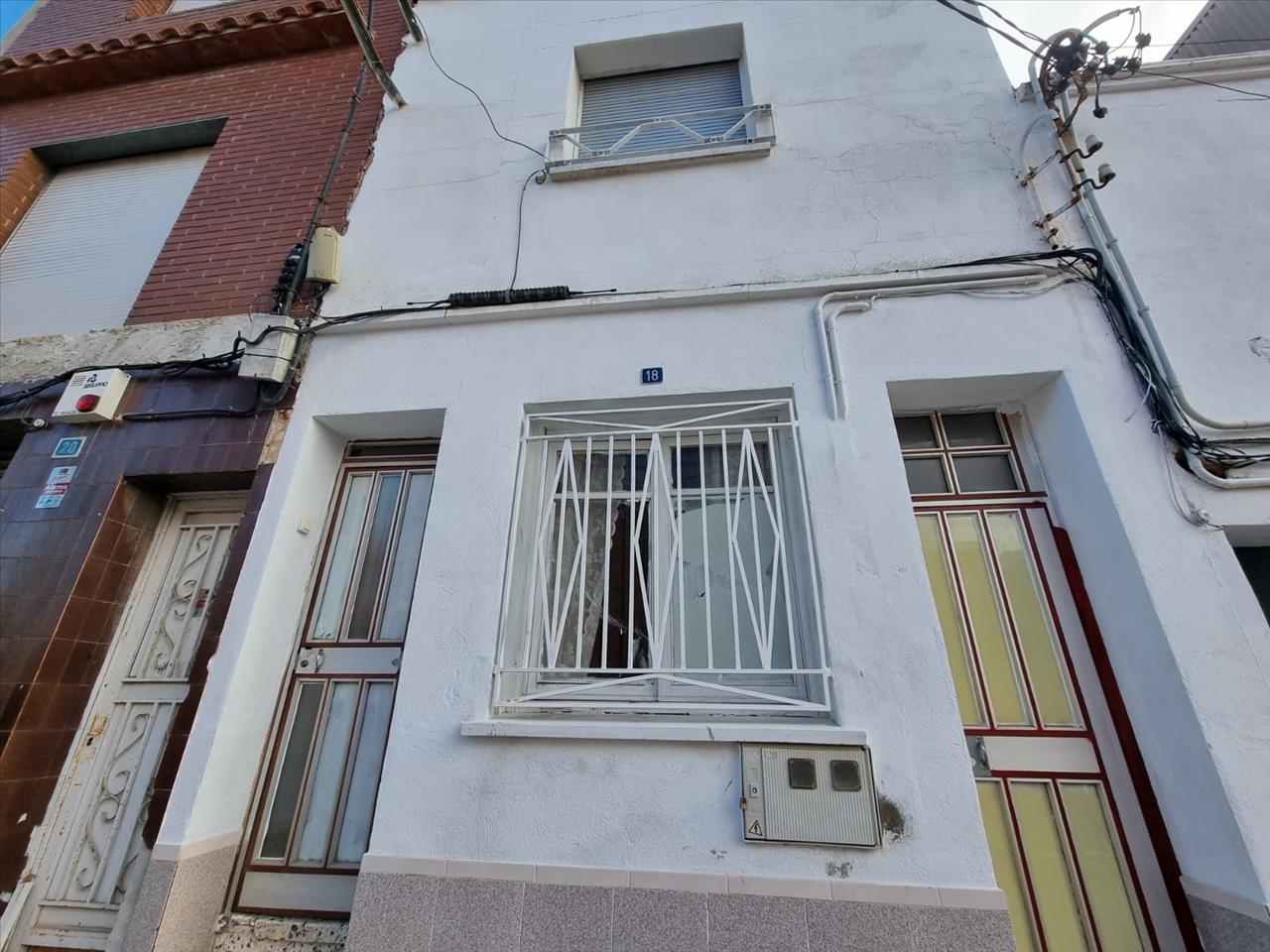 Talo Terrassa, Barcelona, Espanja 3 makuuhuonetta, 80 m2 No. 168080