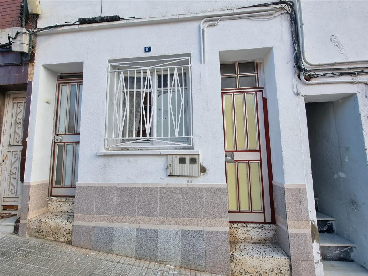 Talo Terrassa, Barcelona, Espanja 3 makuuhuonetta, 80 m2 No. 168080