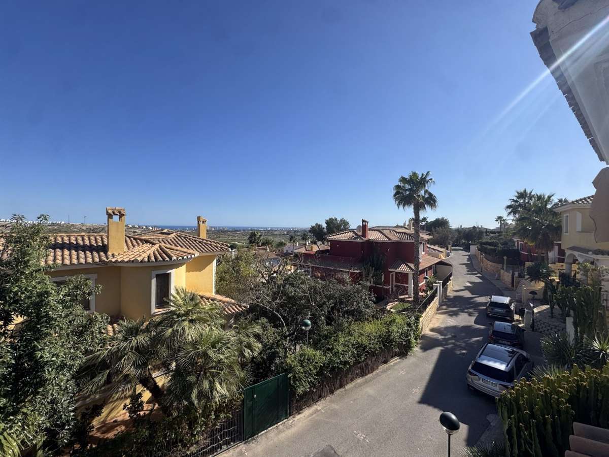 Villa in Mutxamel, Alicante, Spain 5 bedrooms, 350 sq.m. No. 173587