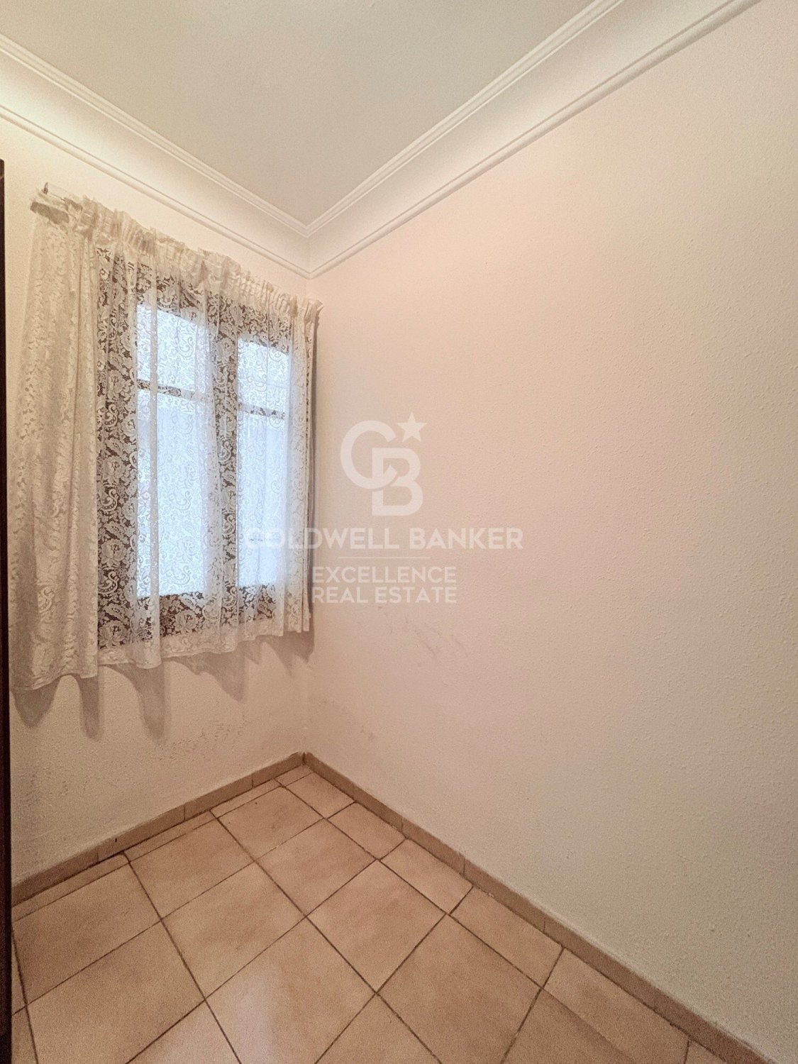 Apartament w Valencia, Hiszpania 4 sypialnie, 95 mkw. nr 156769