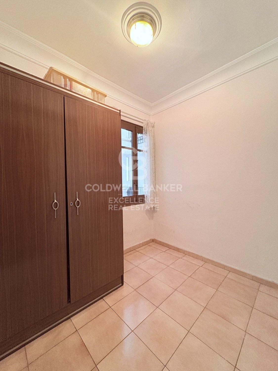 Apartament w Valencia, Hiszpania 4 sypialnie, 95 mkw. nr 156769