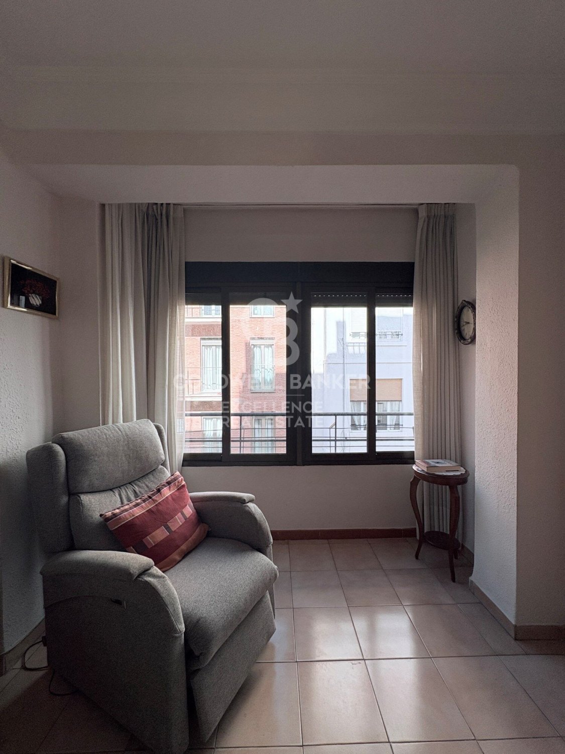 Apartament w Valencia, Hiszpania 4 sypialnie, 95 mkw. nr 156769